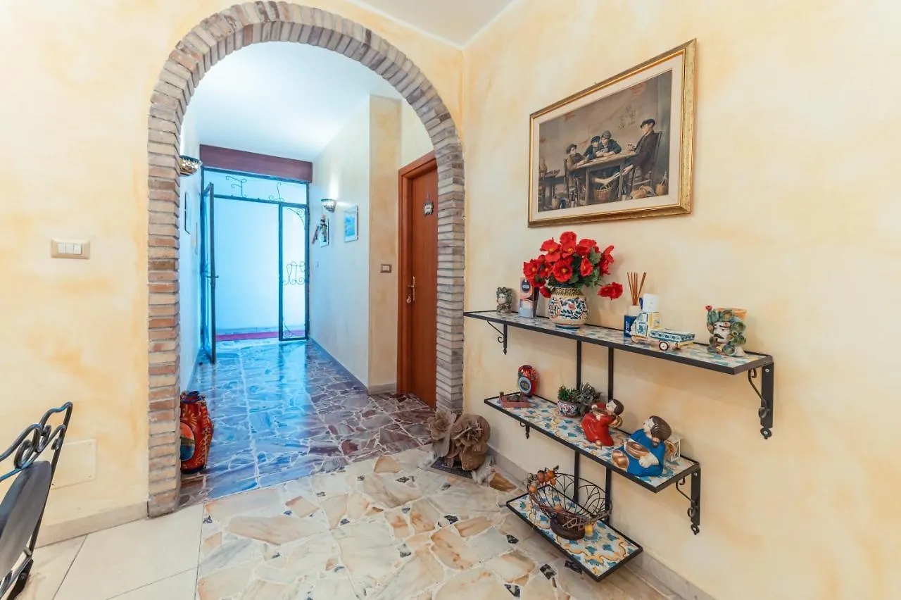 B&B Marranzano Giardini-Naxos 3*,